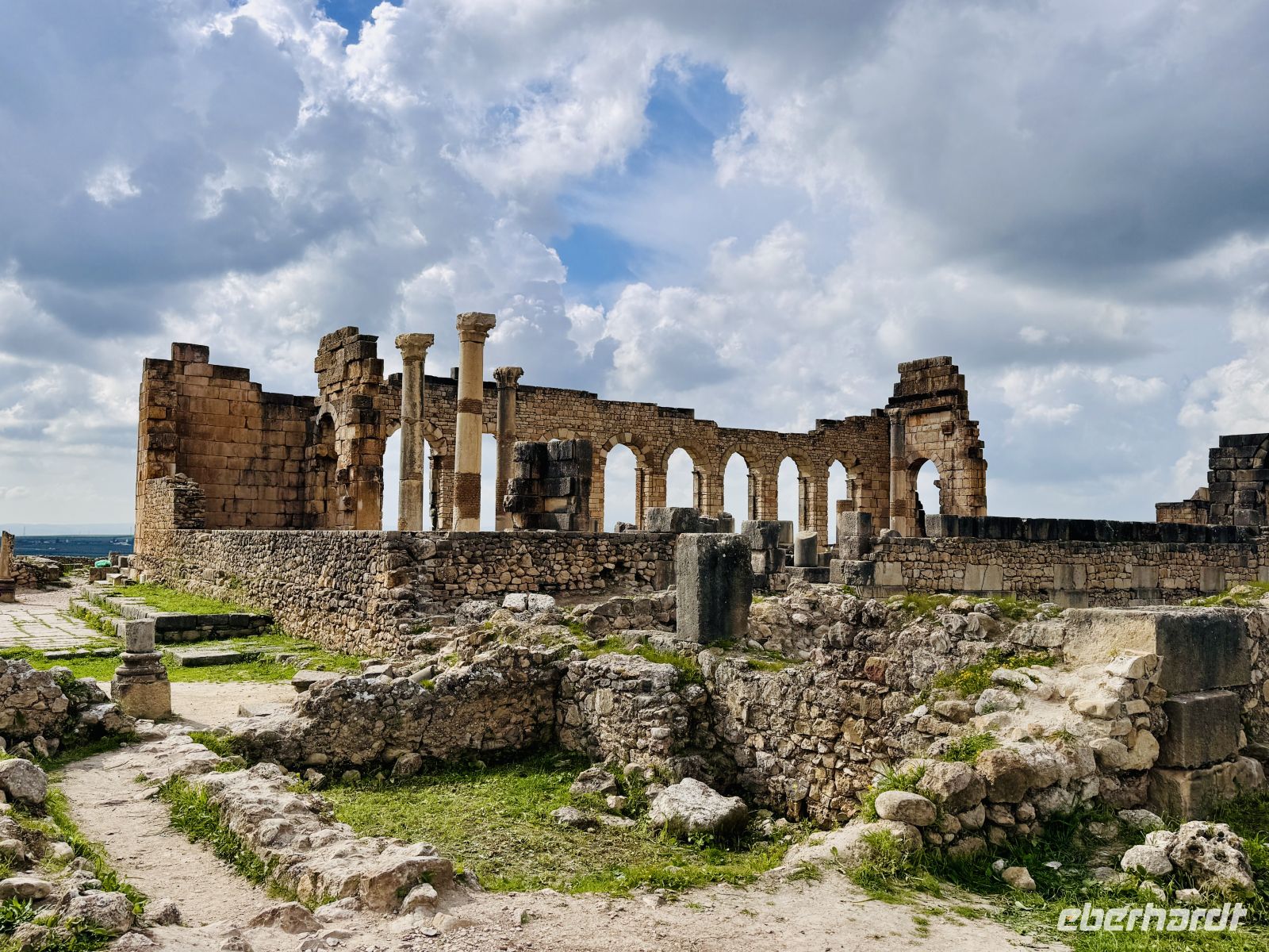6. Tag - Die ehemalige römische Stadt Volubilis  &ndash; &copy;  (Eberhardt TRAVEL)