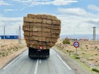 8. Tag - Überladener LKW &ndash; &copy; Christin Kuschka (Eberhardt TRAVEL)