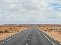 8. Tag - Weite Landschaft auf dem Weg nach Arfoud &ndash; &copy; Christin Kuschka (Eberhardt TRAVEL)