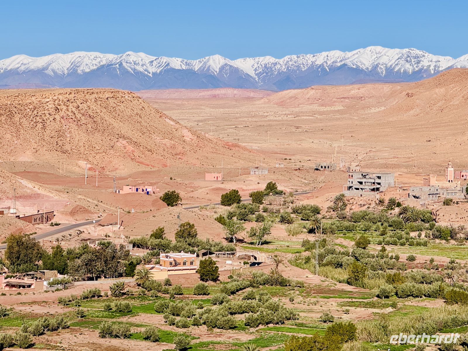 11. Tag - Blick vom Kasbah Ait Ben Haddou auf den Hohen Atlas &ndash; &copy;  (Eberhardt TRAVEL)