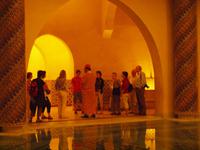 Eberhardt Reisegäste in der Moschee Hasan II