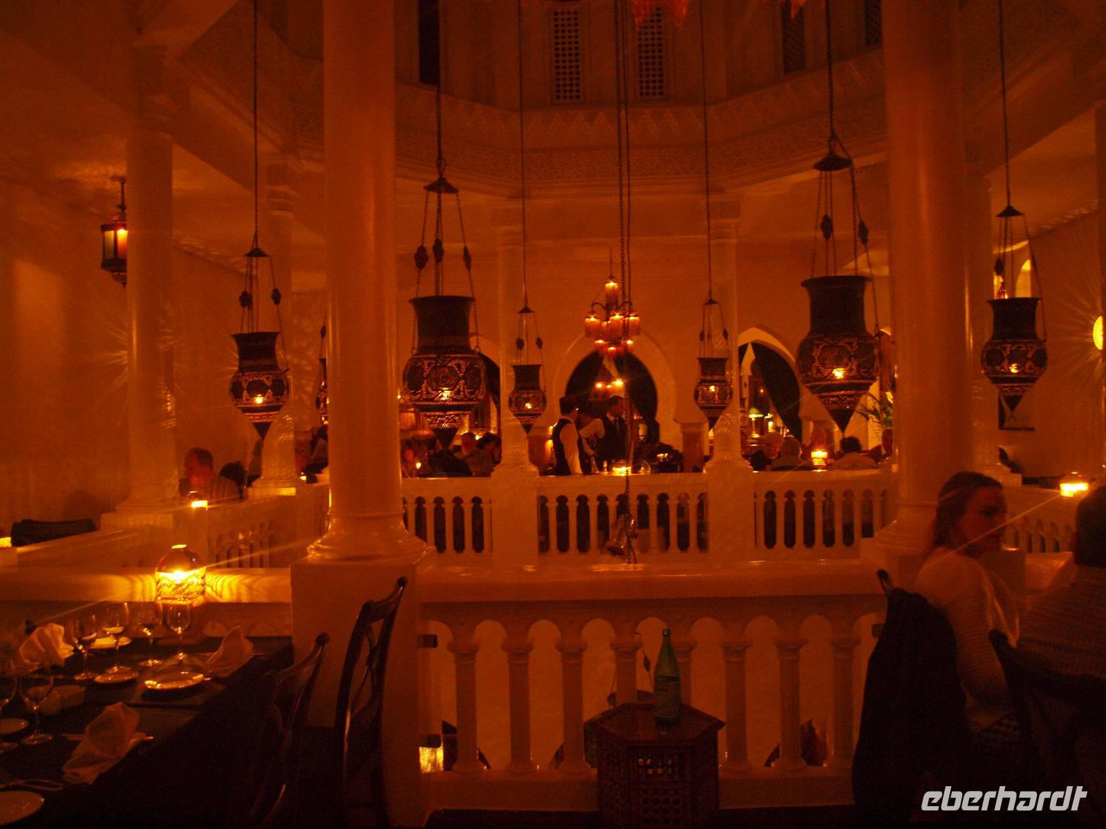 Reiseabschluss und Abendessen in Ricks Café