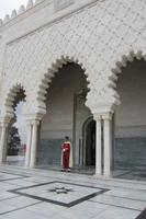 Hassan Turm und dem Mausoleum der verstorbenen Könige Mohammed V. und Hassan II.