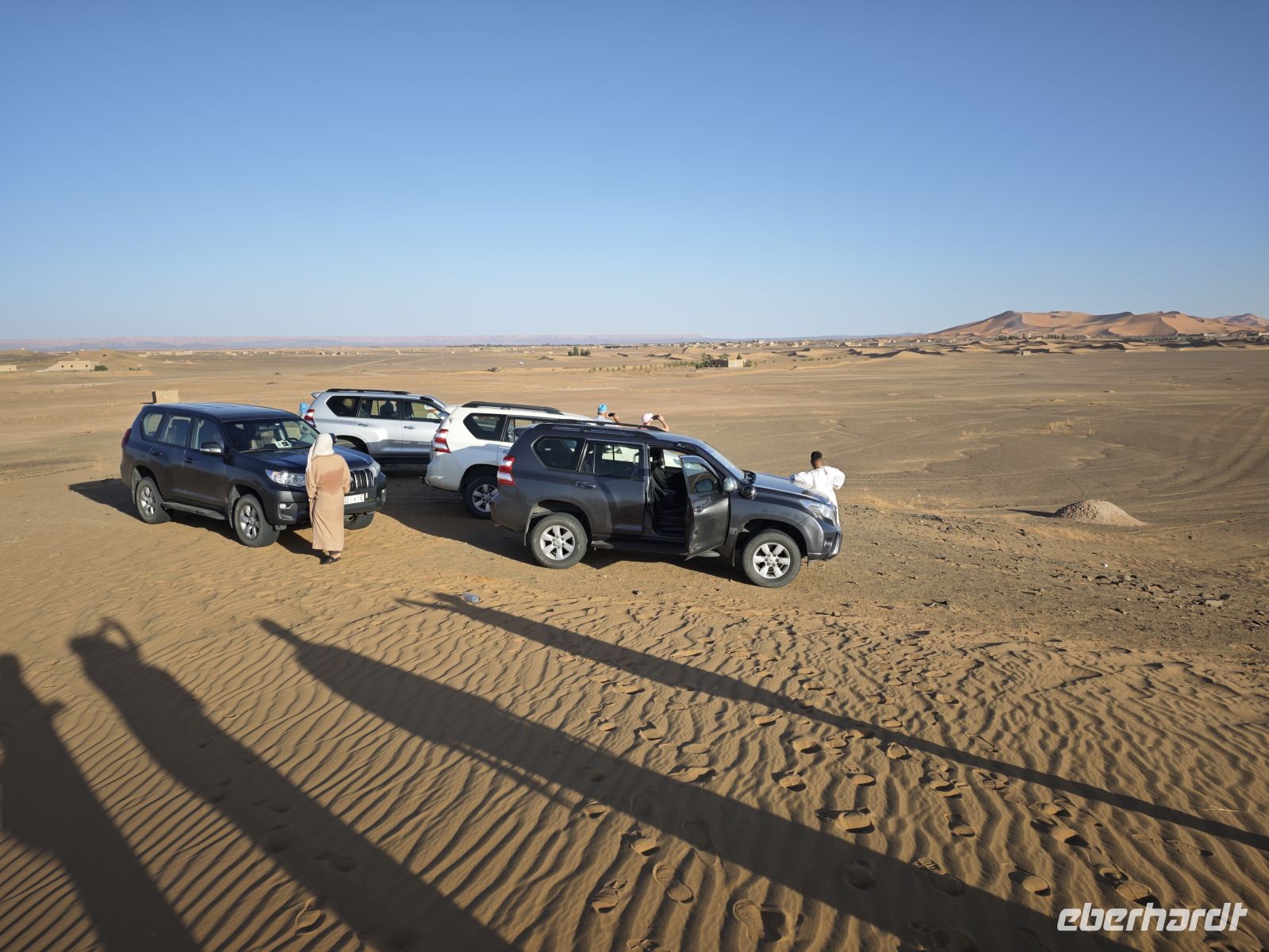 Jeeptour und Dromedareiten in der Wüste