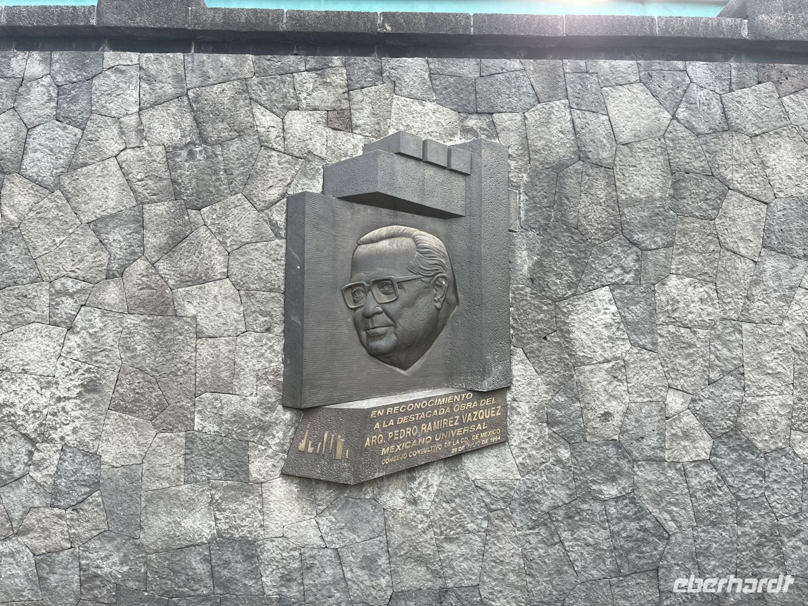 Denkmal zum Architekten Pedro Ramirez Vazquez, Mexico-City