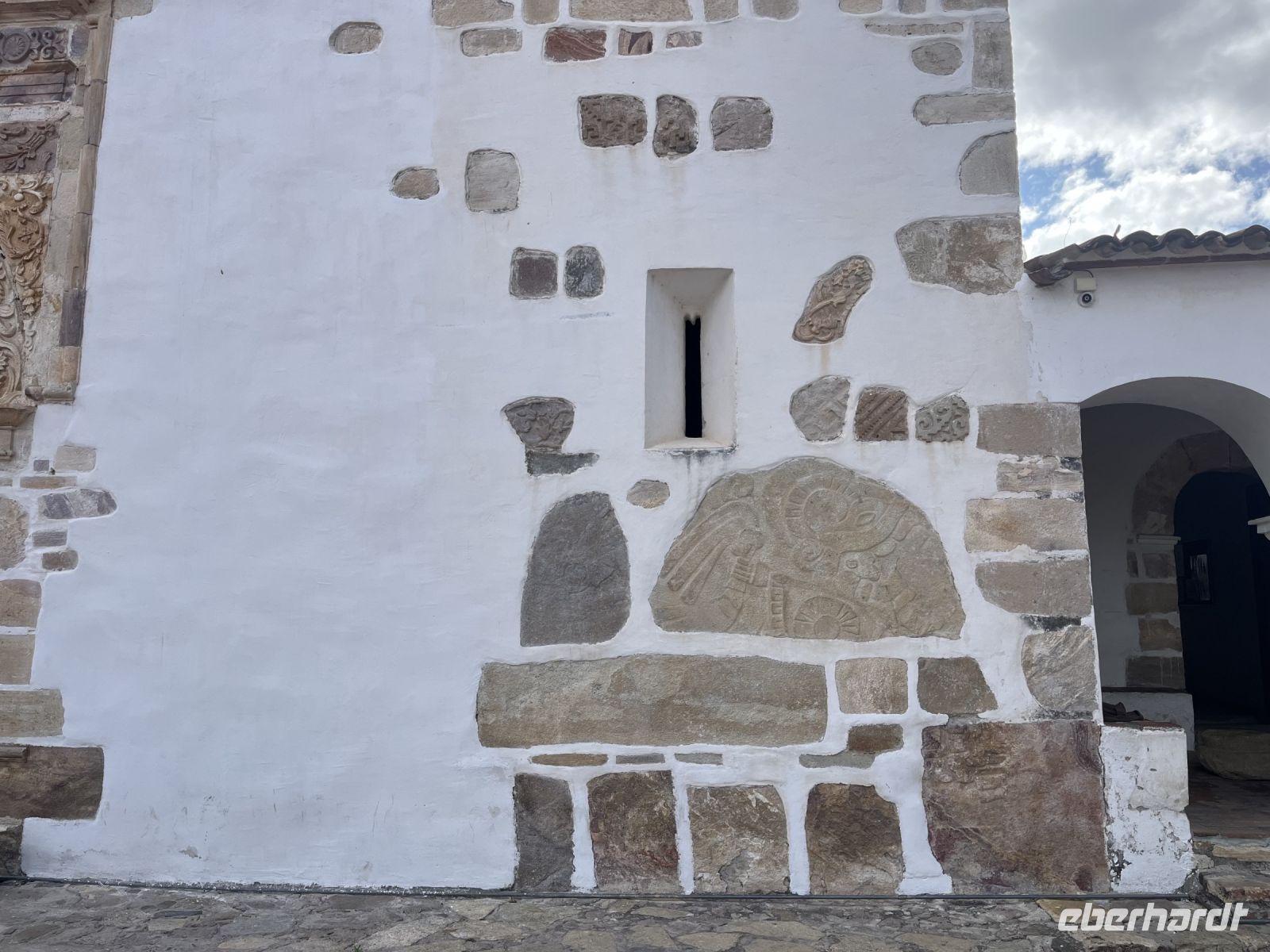 Steine der Zapoteken in der neuen Kirche, Teotitlan