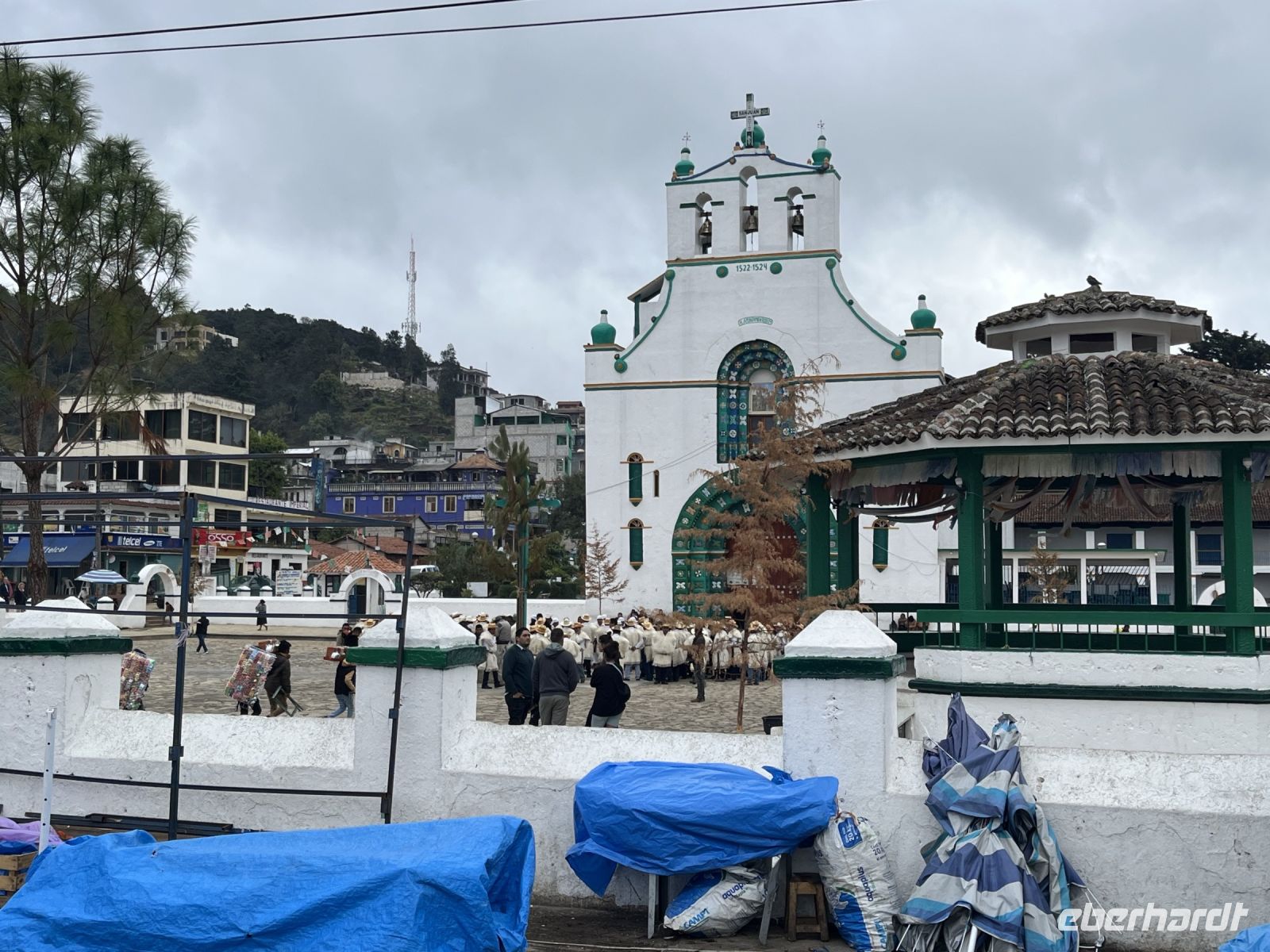 Kirche und Zocalo, Chamula