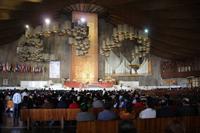 Innerhalb der Basilika der Jungfrau von Guadalupe