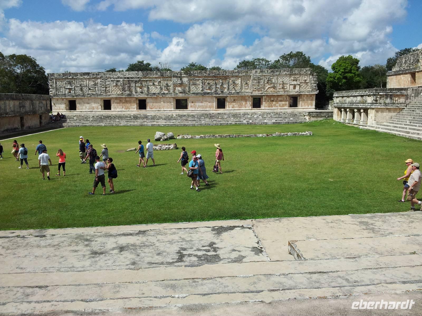 Uxmal - Mexiko Rundreise - Kolonialstädte. Mayakultur, Karibik