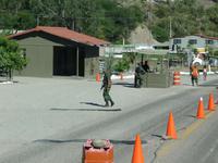 Militär-Straßenkontrolle