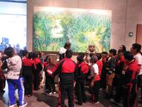 Kinder im Museum