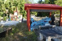 Ausflug Blue Mountains, typischer Friedhof in Jamaika