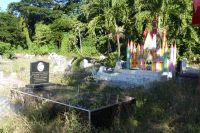 Ausflug Blue Mountains, typischer Friedhof in Jamaika