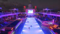 Abendstimmung auf der Mein Schiff 1