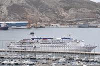 0466 Bus 1 - Cartagena_Blick vom Castillo de la Concepción auf die MS Berlin