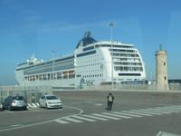 MSC Opera im Hafen von Civitavecchia