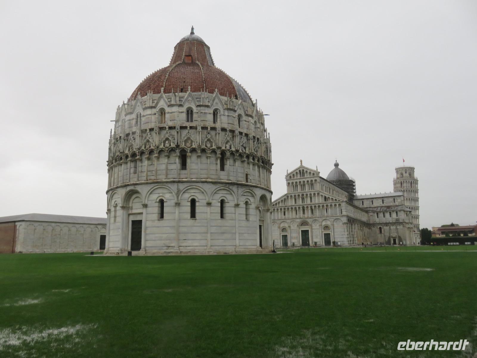 Pisa - Platz der Wunder - Taufkirche, Kathedrale und Schiefer Turm