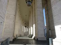 Rom – Petersplatz – Säulengang