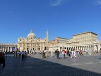 Rom – Petersplatz mit dem Petersdom