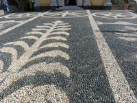 Portofino – Pflaster an der Kirche San Giorgio