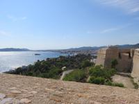 Ibiza-Stadt – mächtige Festungsmauern