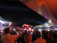 Verabschiedung an Bord – Lasershow – Meeresglitzern