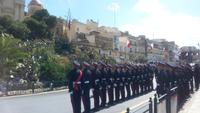 Die drei alten Städte , Vittoriosa, Millitärparade vor dem Freiheitsdenkmal