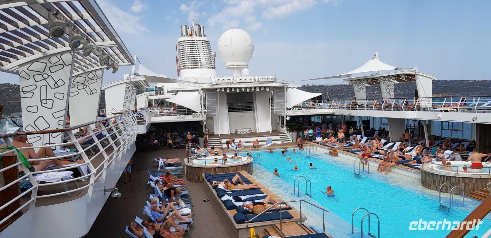 Kreta -im Hafen von Chania - Erholung an Bord