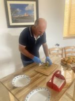 und der Chef richtet selbst an