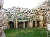 Rundgang in den Ggantija-Tempeln