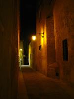 Gassen Mdinas bei Nacht
