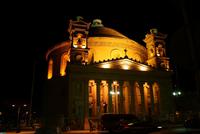 Mosta bei Nacht