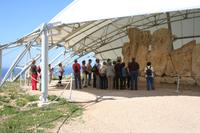 Eberhardt-Reisegruppe besichtigt die Tempelanlage von Hagar Qim