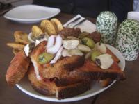 Köstlichkeiten im Fischrestaurant in Marsaxlokk