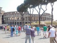 Auf dem Weg zum Colosseum