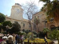 Prinz-Alfred-Innenhof des Großmeisterpalasts in Valletta.