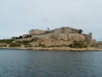 Ein altes Krankenhaus der Malteser. Das kleine Türmchen rechts war der Aufzug.