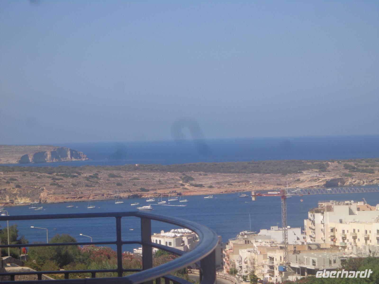 Blick vom Hotel aufs Meer