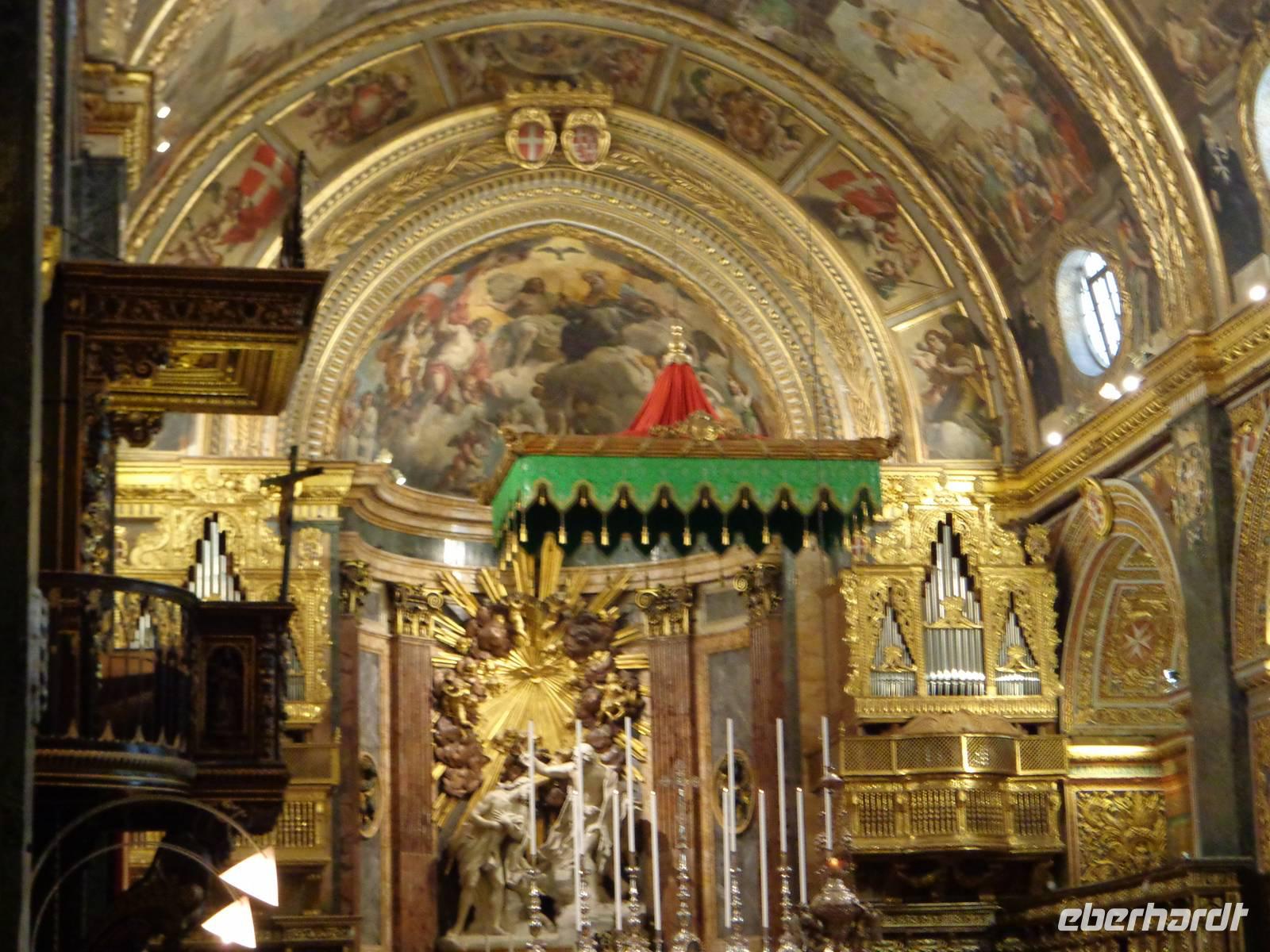 In der St. John Cathedral