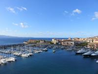 Hafen von Ajaccio