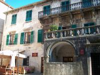 Kotor, Adelspalast