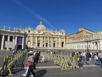 Rom – Petersplatz mit dem Petersdom