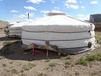 Jurte am Kloster Ongi