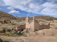 versteckte Ruinen vom Kloster Ongi