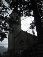 Kirche im Dorf Gornji Stoliv