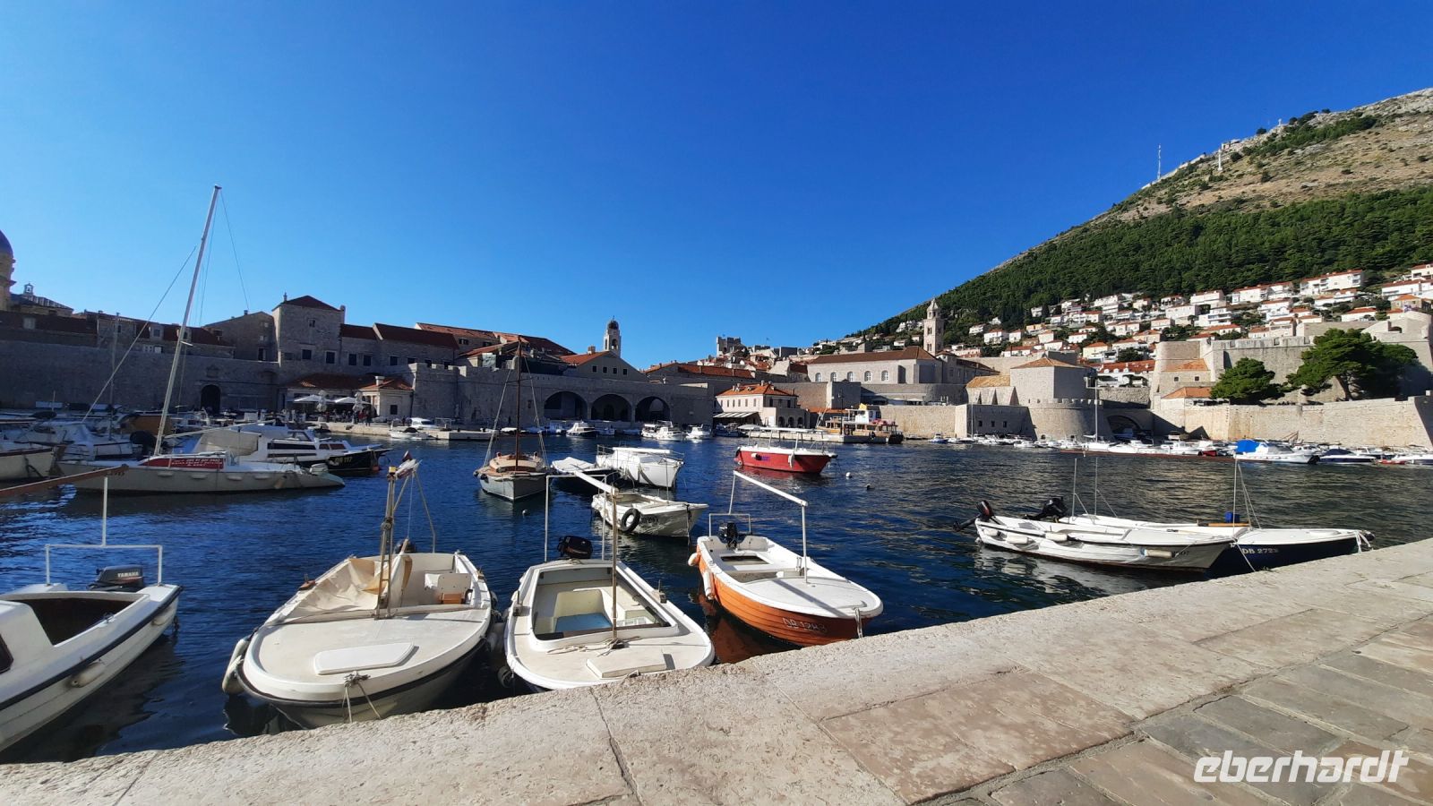 179 - Altstadt, Historischer Hafen von Dubrovnik, Kroatien