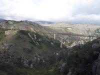 Brücke über Moraca Schlucht