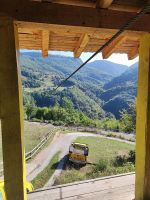 Rüber über die tiefste Schlucht Europas mit ca. 90 km/h