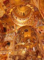 Innenansicht der „Kathedrale der Auferstehung Christi“ in Podgorica 