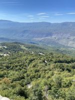 Blick vom Kloster Ostrog